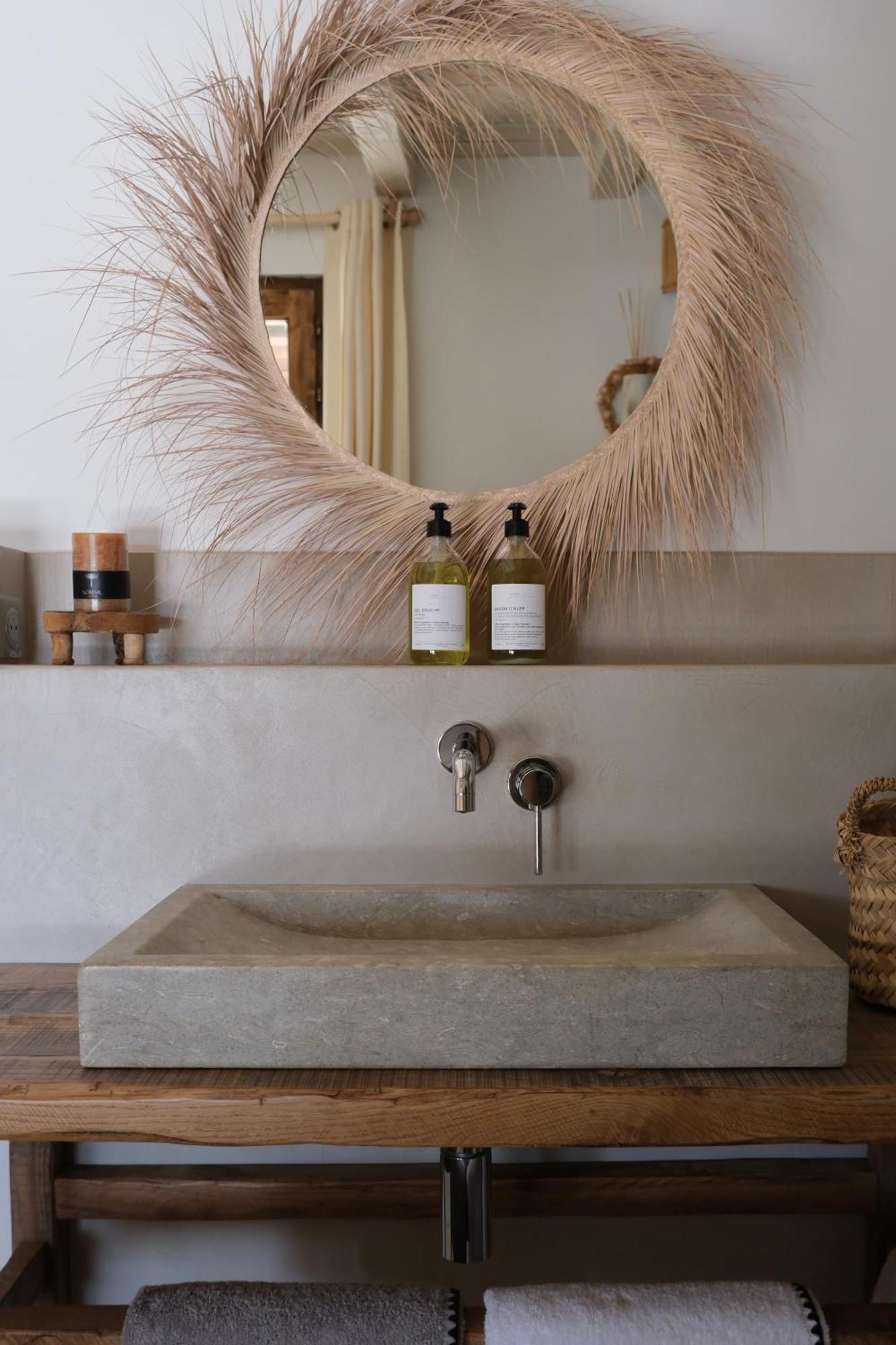 La Petite Parenthese Bed & Breakfast Chaveyriat Bagian luar foto
